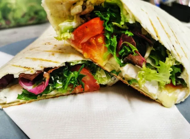 Tortilla plněná zeleninou